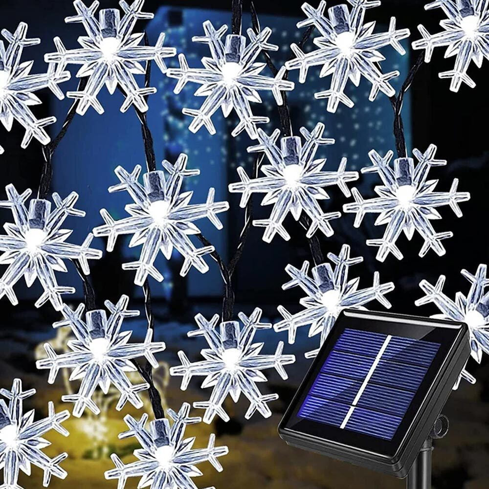 NAPELEMES KARÁCSONYI LÁMPÁK KÜLTÉRI HÓPEHELYHEZ 6M