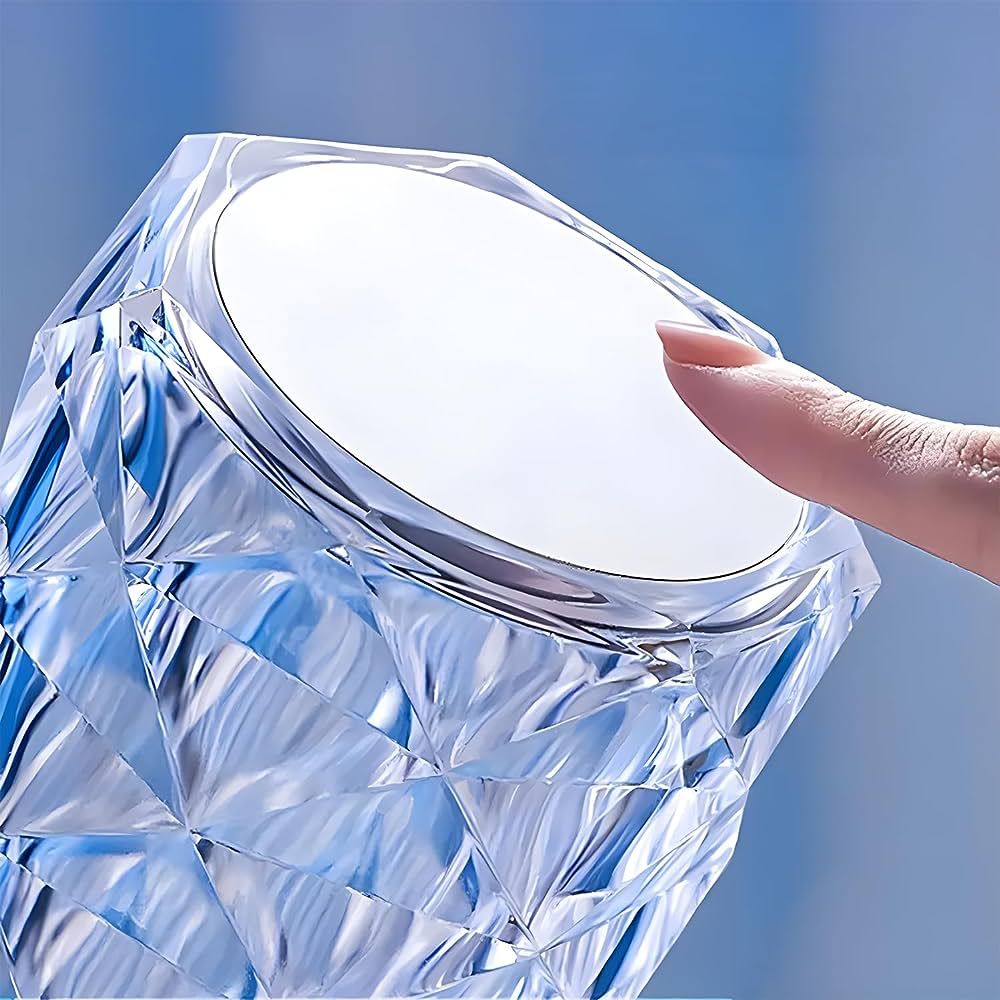 GYÉMÁNT ASZTALI LÁMPA, ÚJRA TÖLTHETŐ, TÁVIRÁNYÍTÓVAL, 16 KÜLÖNBÖZŐ SZÍNNEL