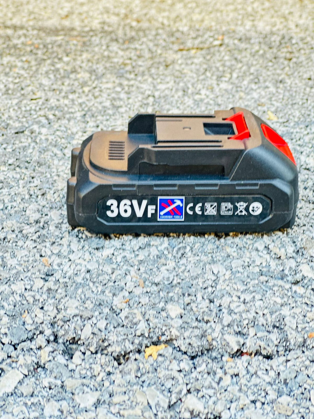 UNIVERZÁLIS AKKUMULÁTOROS 36 V-OS KALAPÁCS ADAGOK AKKUS FÚRÓ-, AKKUS CSISZOLÓ-, AKKUS SZÉLSZEGYENGÉP-, AKKUS FŰRÉSZ-, AKKUS MINIWASH, AKKUS SZÚRÓFŰRÉSZ, AKKUS LOMBFÚVÓ IDR