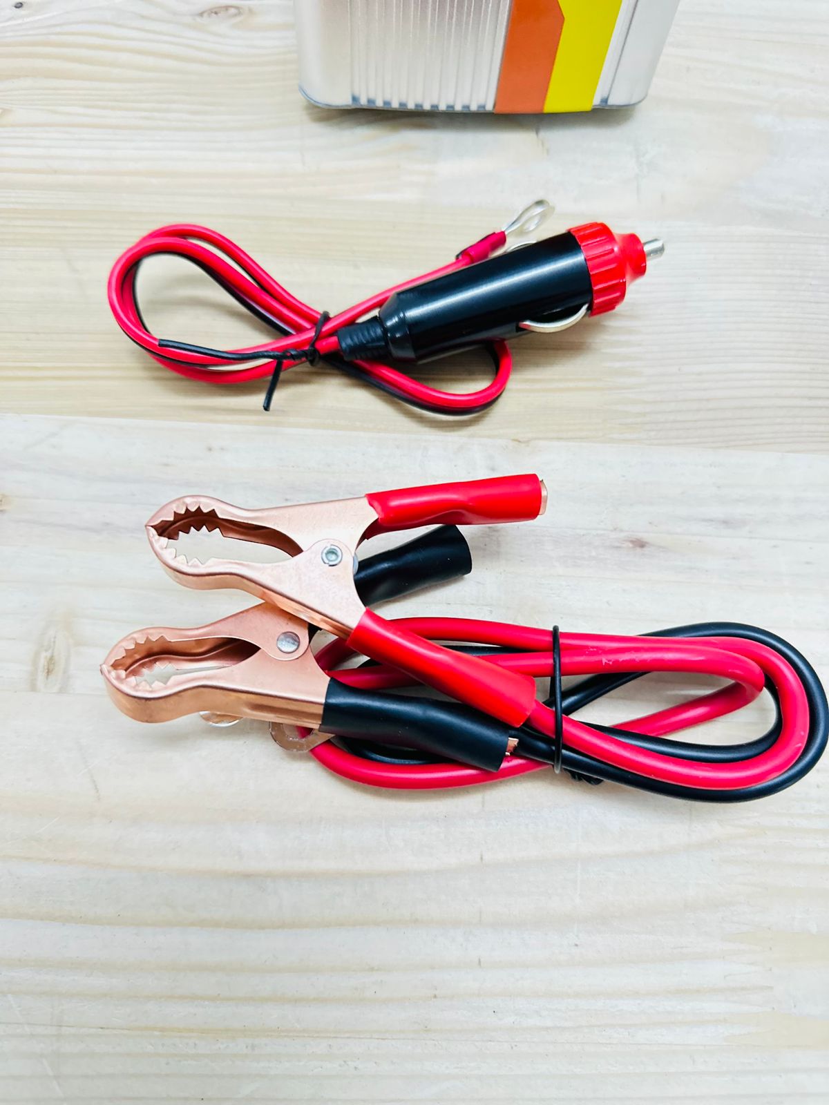 INVERTERES FESZÜLTSÉGÁTALAKÍTÓ 1600W