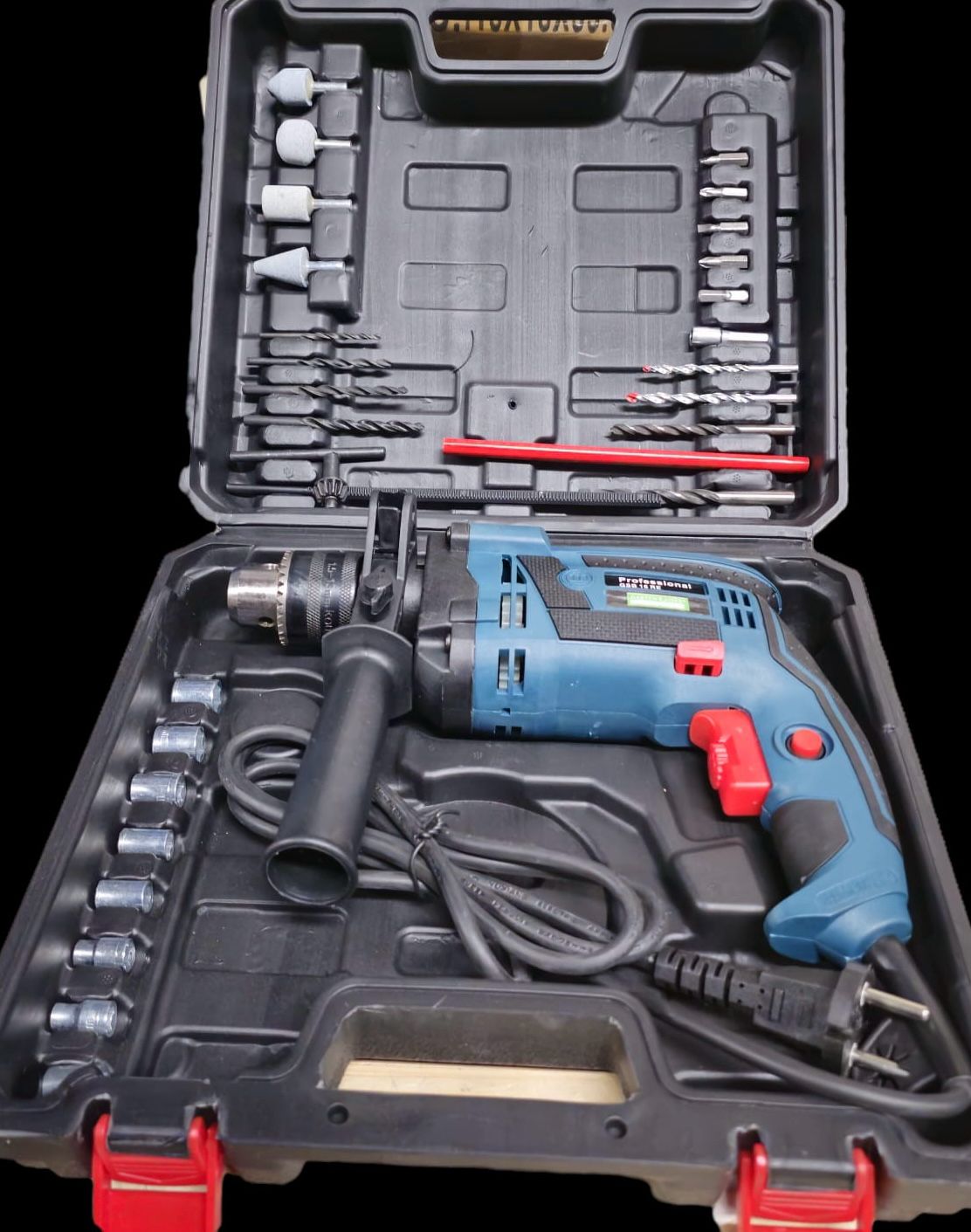 ELEKTROMOS ÜTVEFÚRÓ