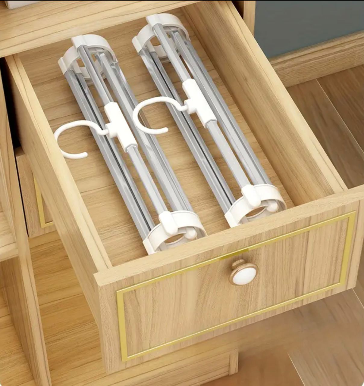 Elegáns nadrágtartó akasztó x2