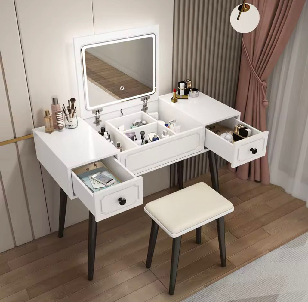 Sminkasztal LED világítással