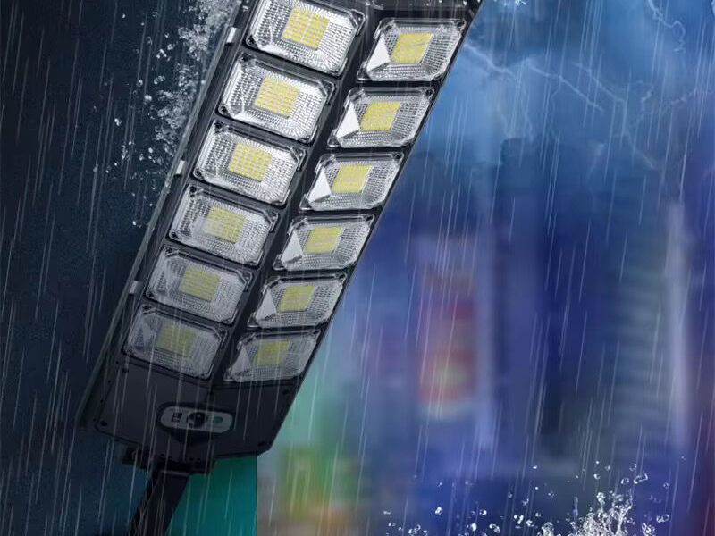 Napelemes LED lámpa távirányítóval