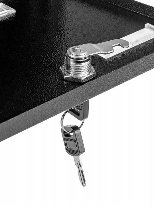 Horganyzott acél postaláda