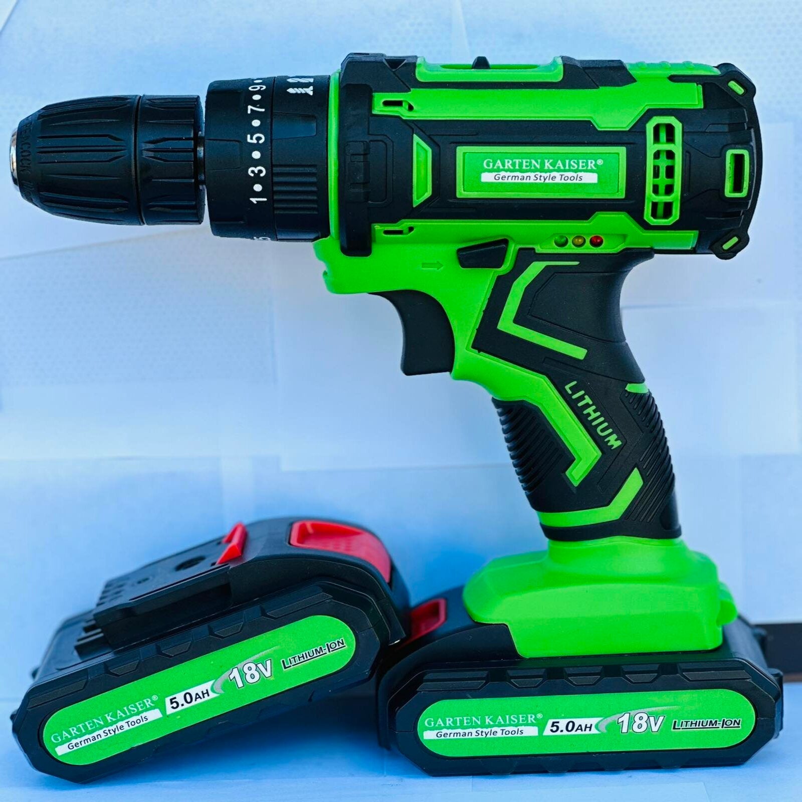 Gk akkus fúró + 40 darabos készlet