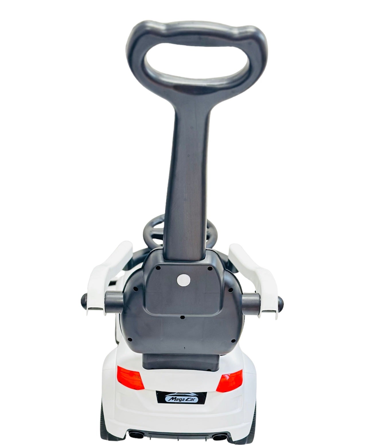 TOLÓAUTÓ FOGANATTAL ÉS ZENÉVEL